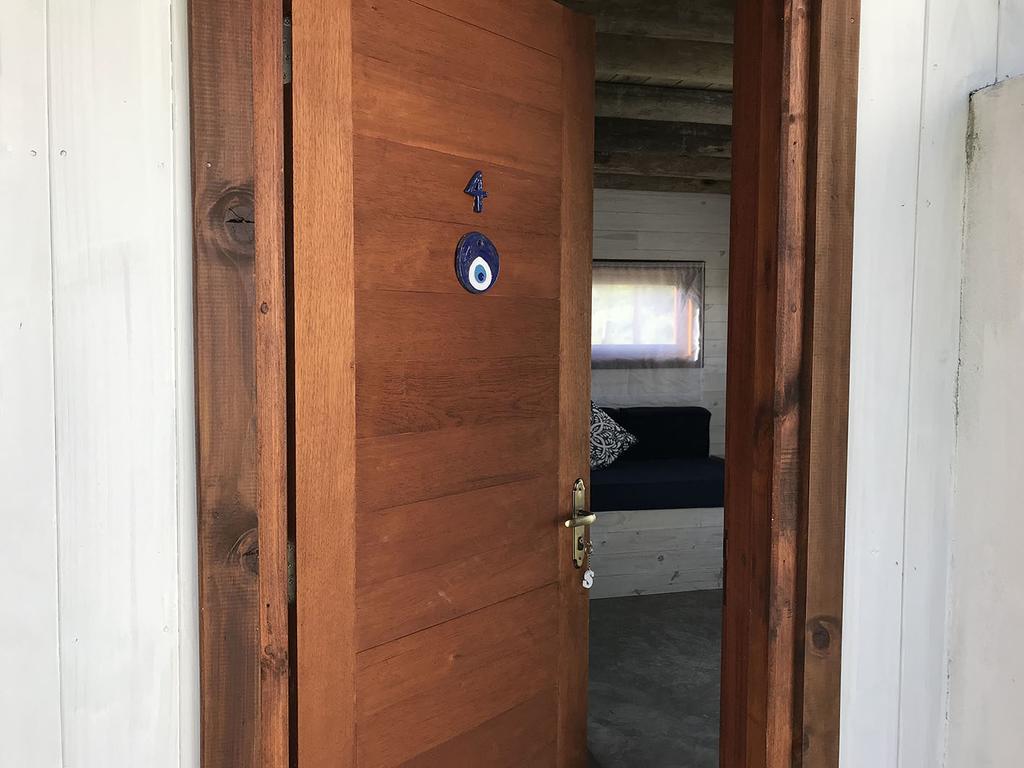 Casas Sadhana Punta Del Diablo Exterior photo