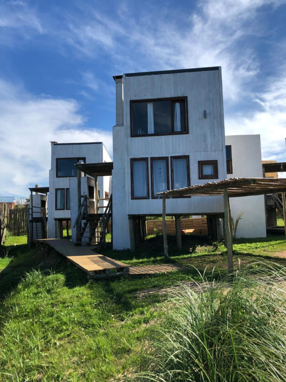 Casas Sadhana Punta Del Diablo Exterior photo