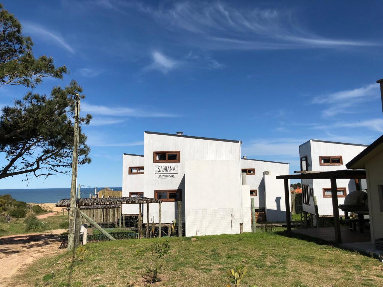 Casas Sadhana Punta Del Diablo Exterior photo